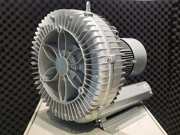 高压风机2HB4420H46 2.2KW